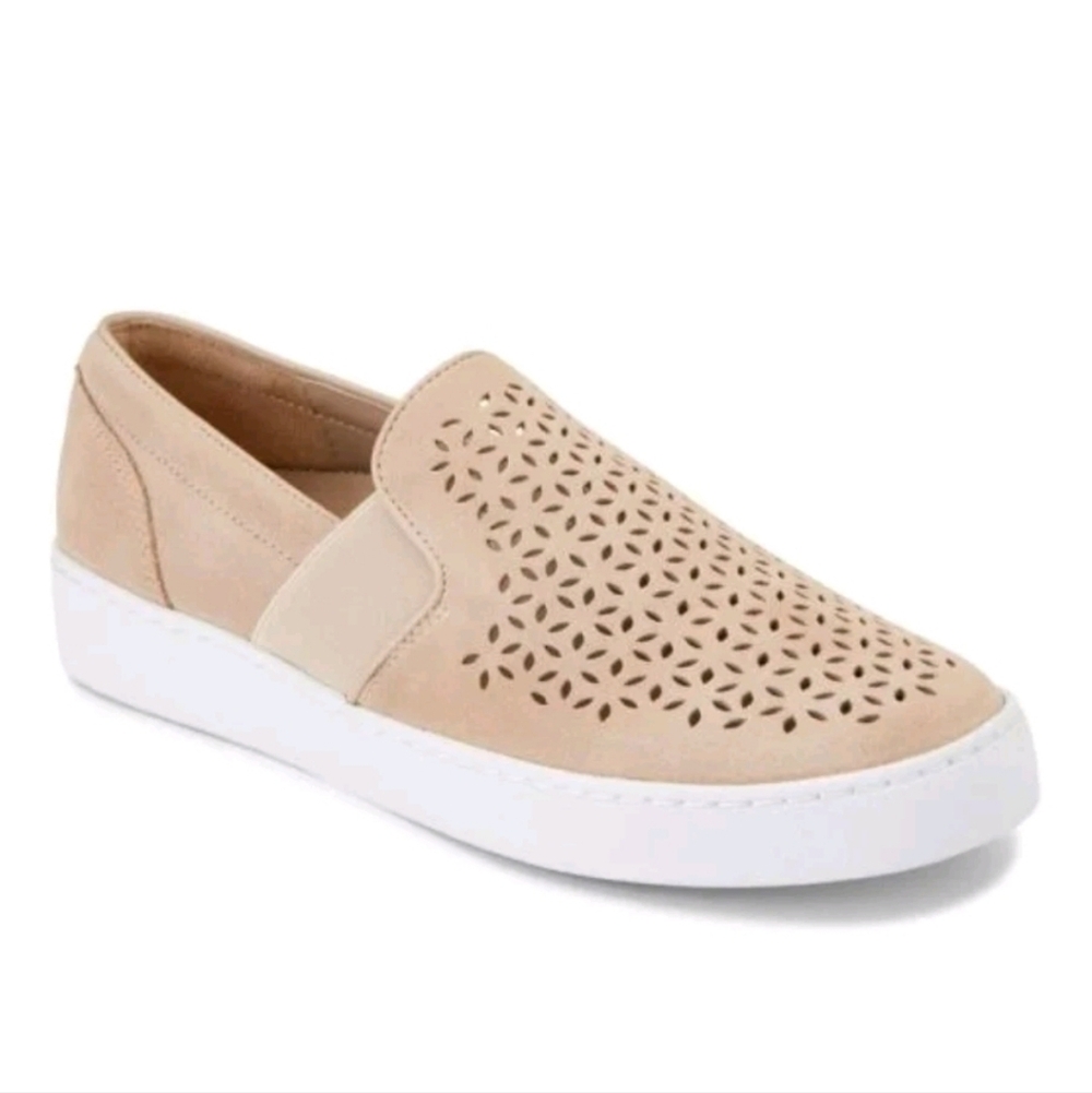 Vionic Kani sz10 Slip On Nude Suede